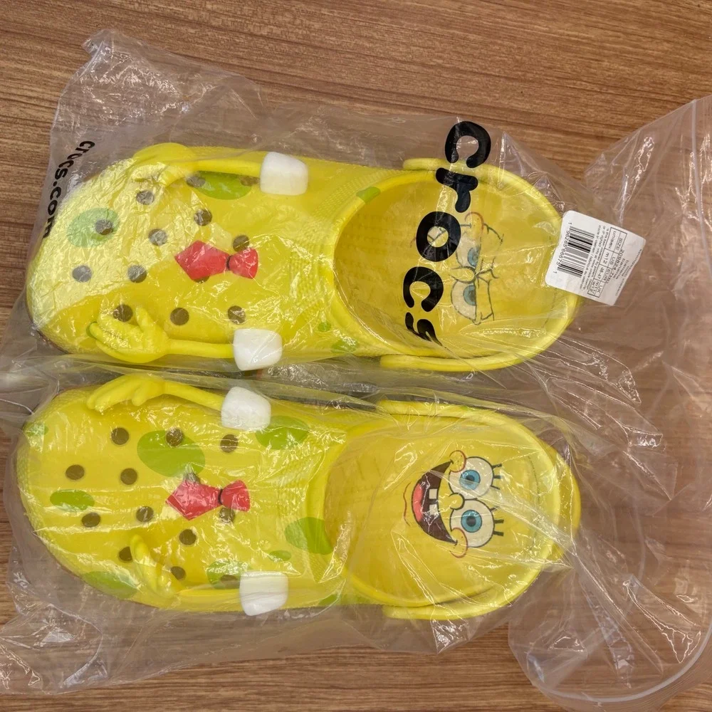 Crocs SpongeBob Classic Clog Mens Size 12 Yellow Nickelodeon 209824-7HD NEW